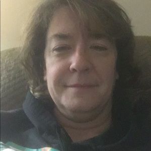 Meet your Posher, Suzanne